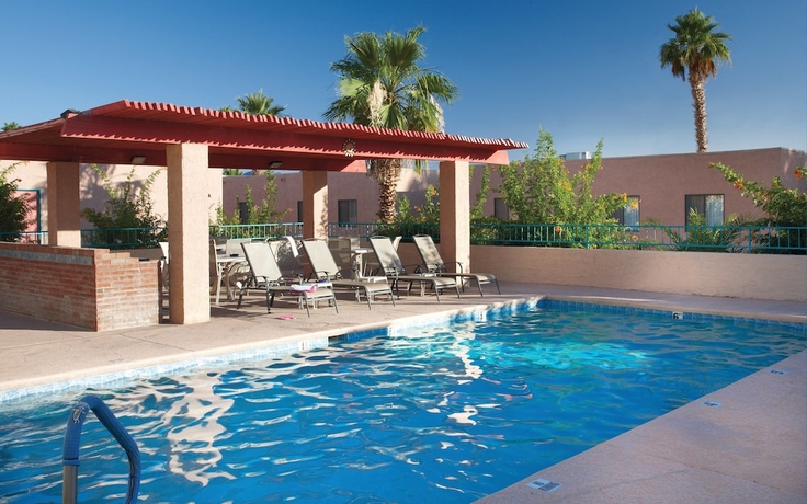 Imagen de la piscina del Hotel WorldMark Havasu Dunes. Foto 19