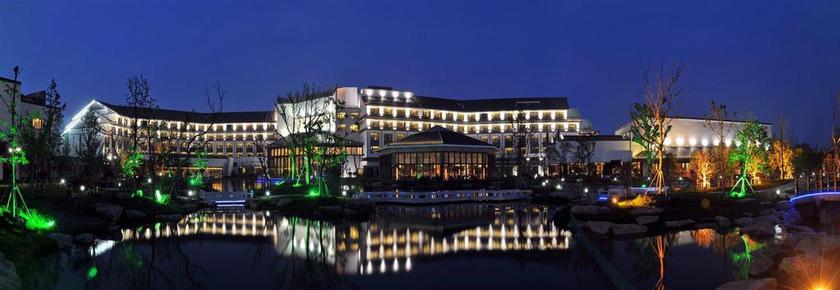 Imagen general del Hotel Worldhotel Grand Dushulake Suzhou. Foto 12