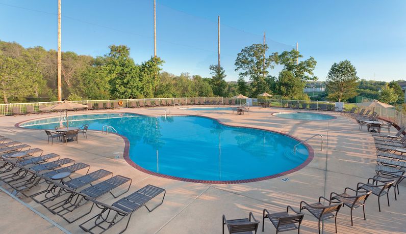 Imagen de la piscina del Hotel Worldmark Branson. Foto 20