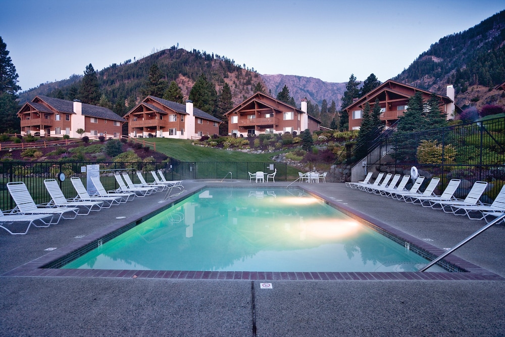 Imagen de la piscina del Hotel Worldmark Leavenworth. Foto 18