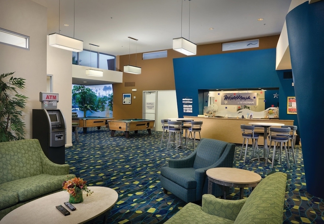 Imagen de los interiores del Hotel Worldmark Oceanside. Foto 14