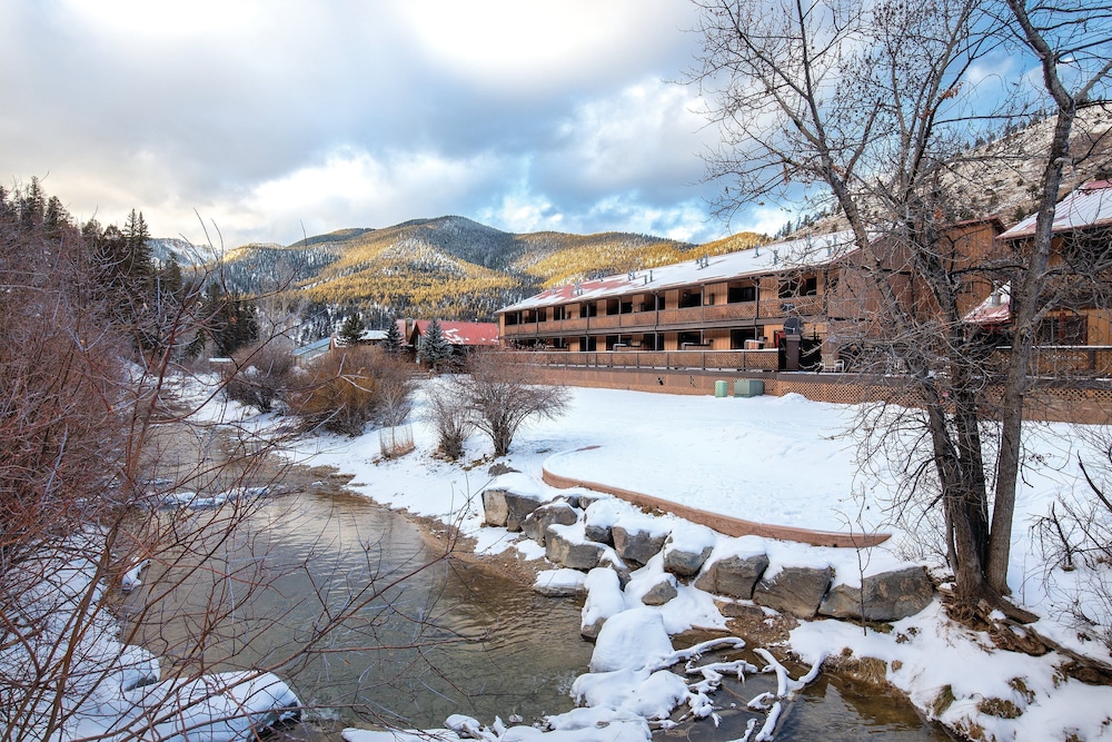 Imagen general del Hotel Worldmark Red River. Foto 5