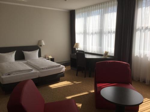 Imagen general del Hotel W&ouml;rth, W&ouml;rth a.d. Isar. Foto 15