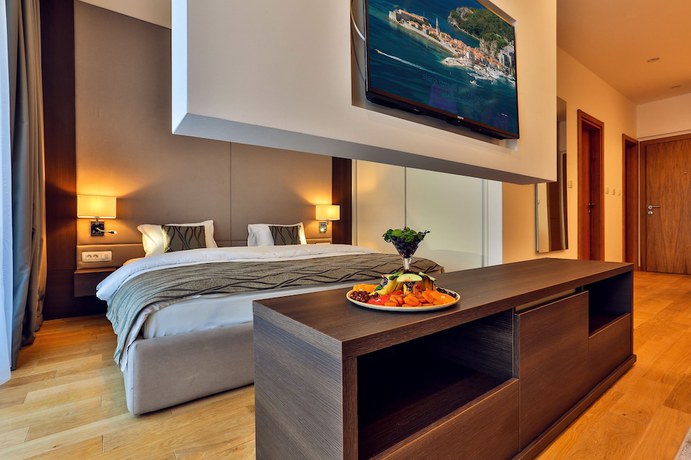 Imagen de la habitación del Hotel Wow, Budva. Foto 2
