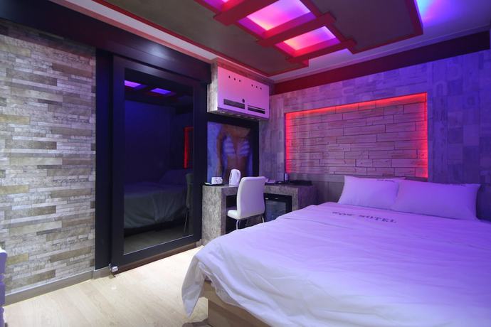 Imagen de la habitación del Hotel Wow Motel. Foto 2