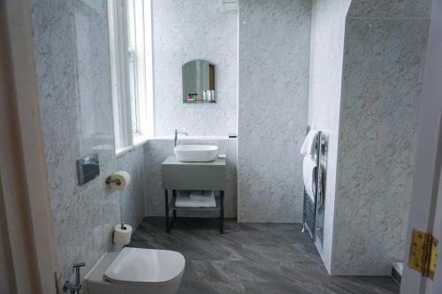 Imagen de la habitación del Hotel Wroxall Abbey Hotel & Spa. Foto 16