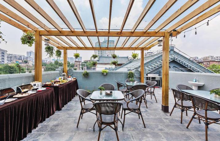 Imagen del bar/restaurante del Hotel Wu Xi. Foto 4