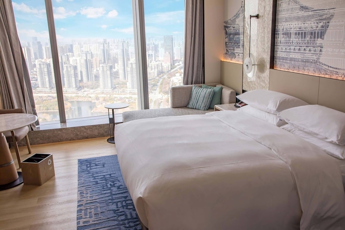 Imagen de la habitación del Hotel Wuhan Marriott Wuchang. Foto 8