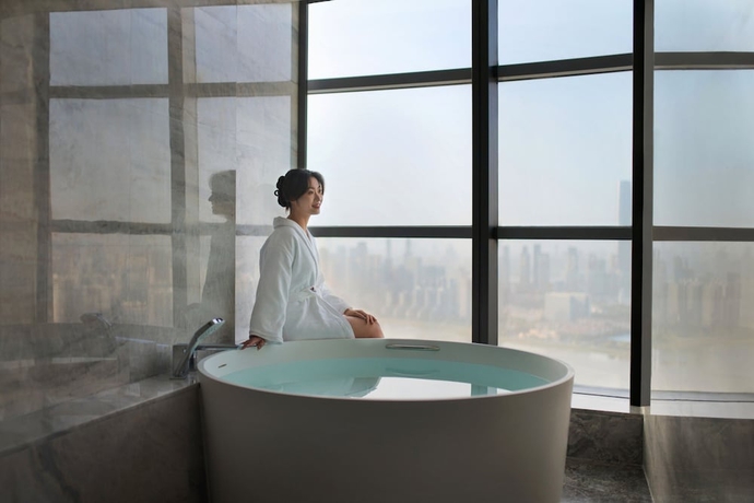Imagen de la habitación del Hotel Wuhan Marriott Wuchang. Foto 15