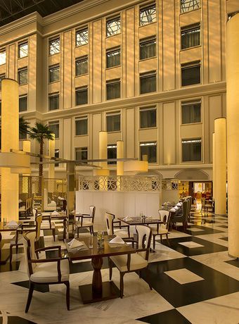 Imagen de los interiores del Hotel Wuhan Oriental Jianguo. Foto 11