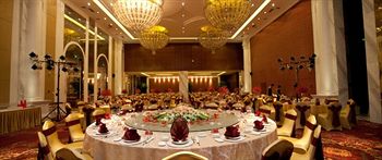 Imagen del bar/restaurante del Hotel Wuhan Oriental Jianguo. Foto 5
