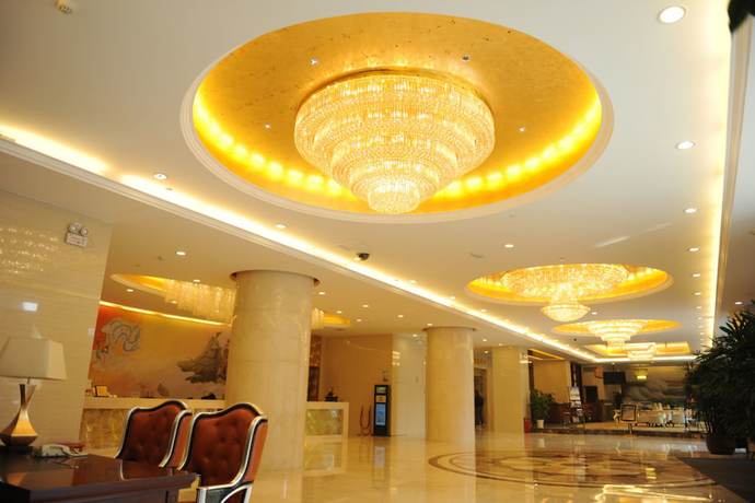 Imagen de los interiores del Hotel Wuhan Sentai Zhongyang. Foto 19
