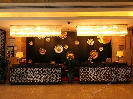 Imagen de los interiores del Hotel Wuhan Soluxe. Foto 5