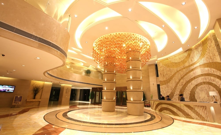 Imagen de los interiores del Hotel Wuhan Tianchimel. Foto 15