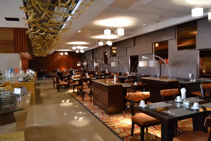 Imagen del bar/restaurante del Hotel Wuhan Tianchimel. Foto 2