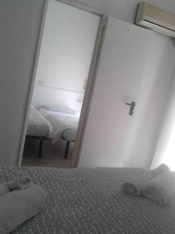Imagen de la habitación del Hotel Wuhostel. Foto 6