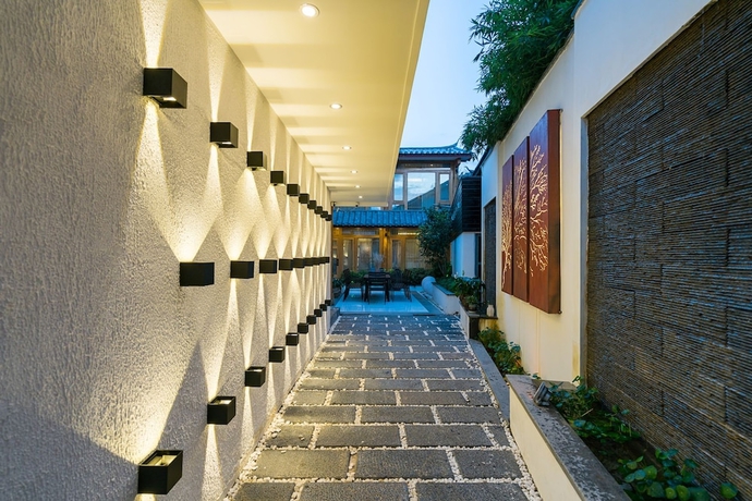 Imagen general del Hotel Wuhua Yishu Lijiang Flagship. Foto 1