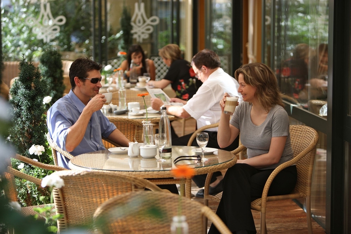 Imagen del bar/restaurante del Hotel Wunsch M&uuml;rz - Natural Health and Spa. Foto 4