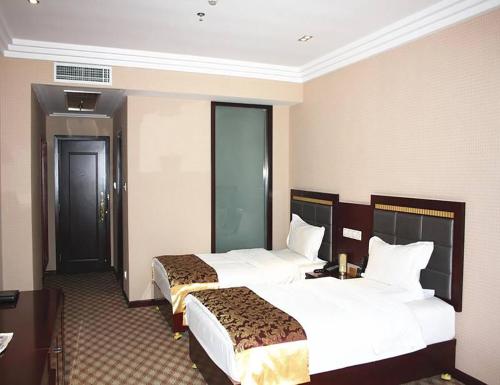 Imagen de la habitación del Hotel Wutai Mountain Jindu. Foto 8