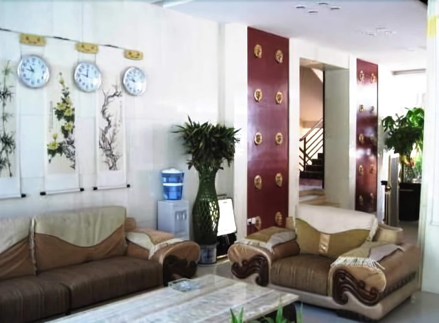 Imagen de los interiores del Hotel Wutaishan Jingyuan Hotel. Foto 20
