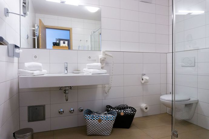 Imagen de la habitación del Hotel W&uuml;rttemberger Hof, &Ouml;hringen. Foto 8