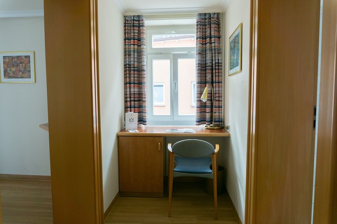 Imagen de la habitación del Hotel W&uuml;rttemberger Hof, &Ouml;hringen. Foto 17