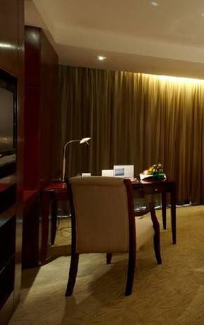 Imagen de la habitación del Hotel Wuxi Juna Hubin Hotel. Foto 2