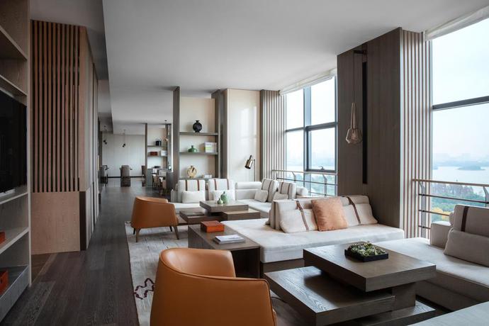 Imagen de los interiores del Hotel Wuxi Marriott Lihu Lake. Foto 14