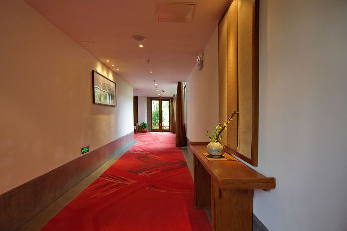 Imagen de los interiores del Hotel Wuxi Shanse. Foto 12