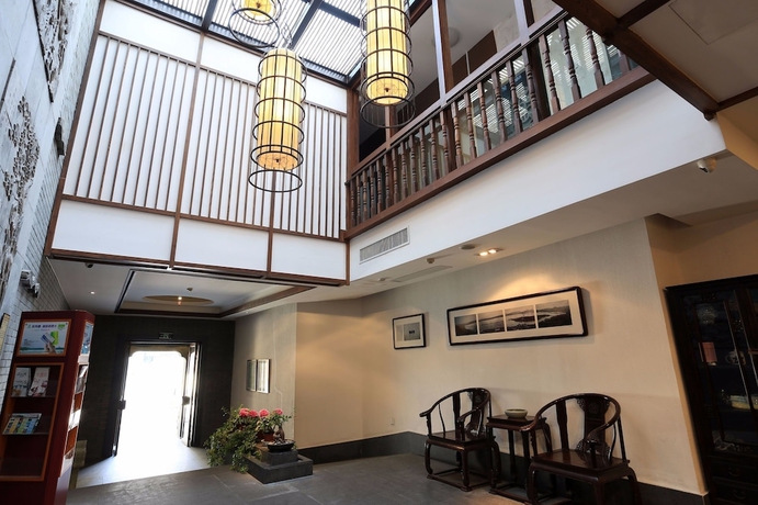 Imagen de los interiores del Hotel Wuyang Inn Hangzhou. Foto 18
