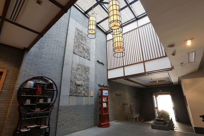 Imagen de los interiores del Hotel Wuyang Inn Hangzhou. Foto 19