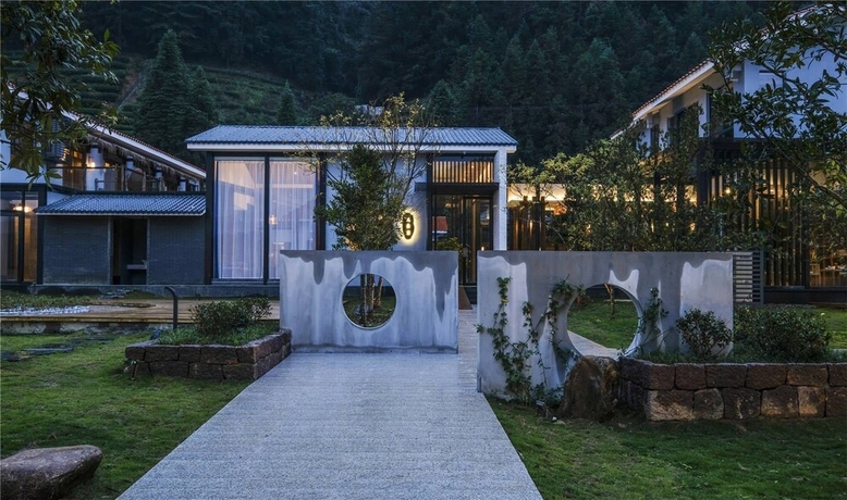 Imagen de los exteriores del Hotel Wuyi Mountain Jiuquyuan Tea Garden. Foto 16