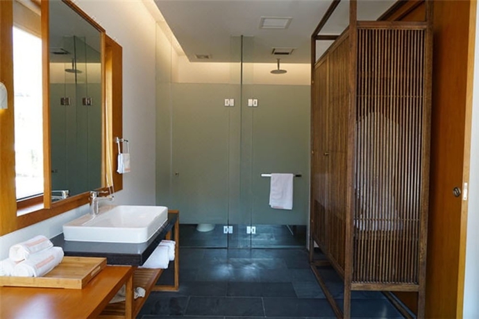 Imagen de la habitación del Hotel Wuyishan Demaotang Resort. Foto 13