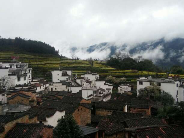 Imagen general del Hotel Wuyuan Jiangling View Inn. Foto 11