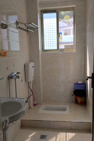 Imagen general del Hotel Wuyuan Jiangling View Inn. Foto 15