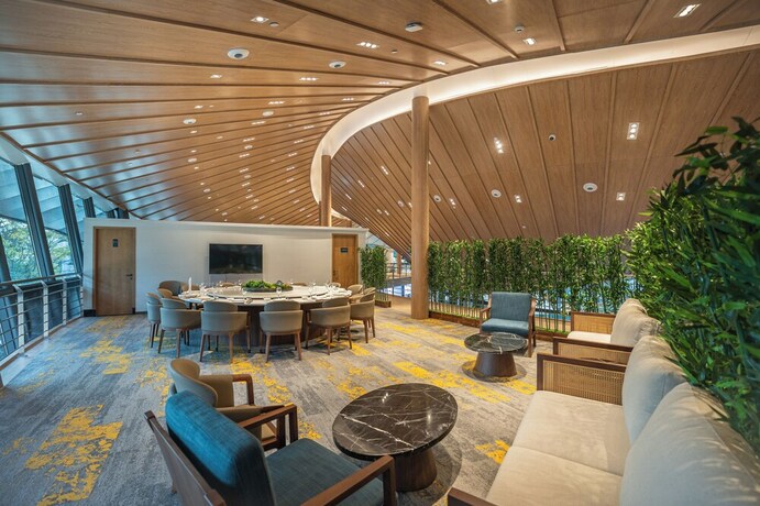 Imagen del bar/restaurante del Hotel Wuyuan Wunvzhou Wuxiandao Luxury. Foto 15