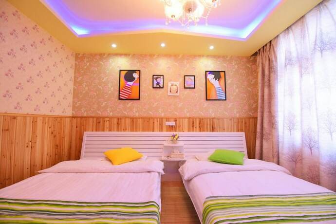 Imagen general del Hotel Wuzhen HE and SHE Inn. Foto 11