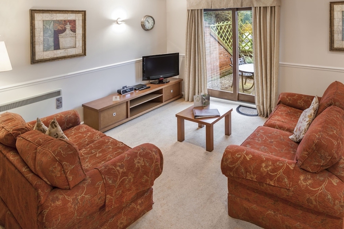 Imagen de la habitación del Hotel Wychnor Park Country Club. Foto 10