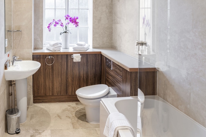 Imagen de la habitación del Hotel Wychnor Park Country Club. Foto 11