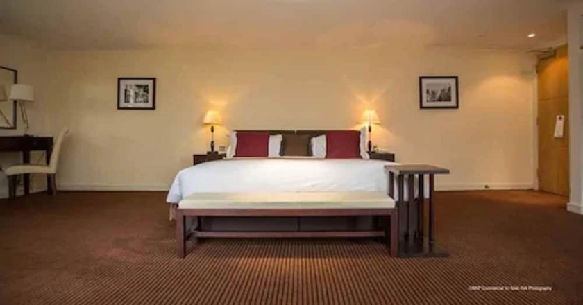 Imagen de la habitación del Hotel Wyck Hill House and Spa. Foto 8