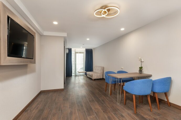 Imagen de la habitación del Hotel Wyn Residences Batumi. Foto 18