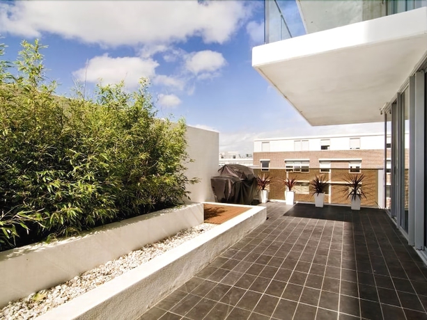 Imagen de los exteriores del Hotel Wyndel Apartments - Abode. Foto 8