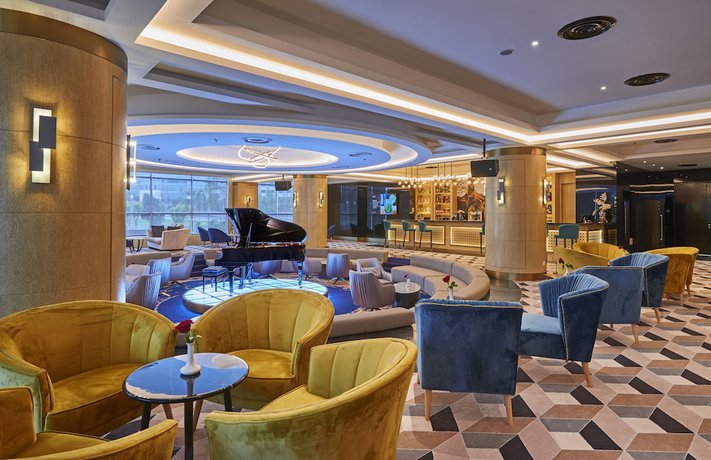 Imagen del bar/restaurante del Hotel Wyndham Acmar Klang. Foto 2