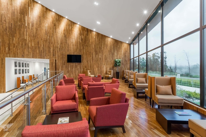Imagen de los interiores del Hotel Wyndham Aeropuerto de Quito. Foto 12