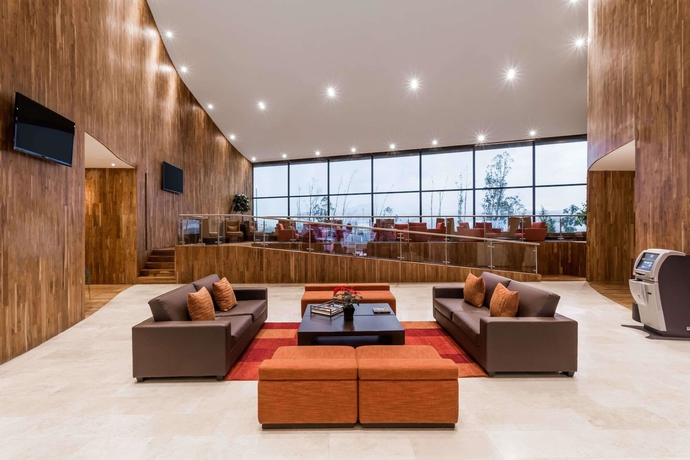 Imagen de los interiores del Hotel Wyndham Aeropuerto de Quito. Foto 13