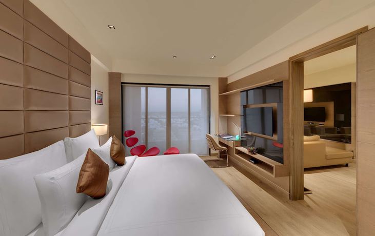 Imagen de la habitación del Hotel Wyndham Ahmedabad Shela. Foto 2