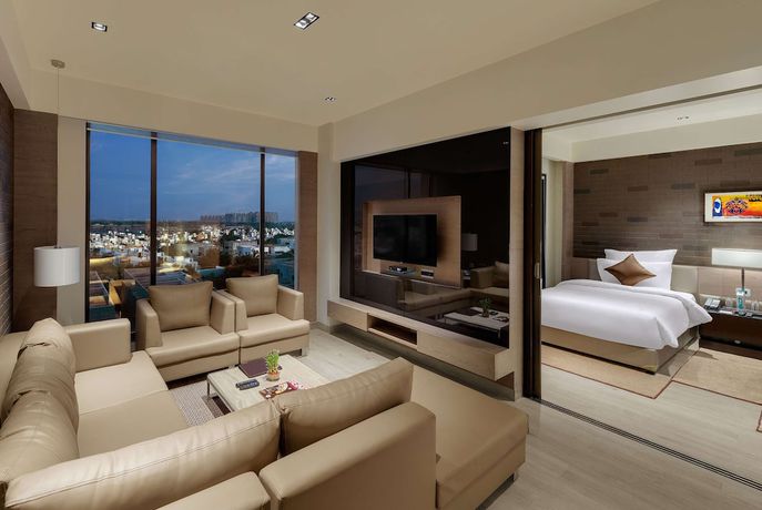 Imagen de la habitación del Hotel Wyndham Ahmedabad Shela. Foto 4