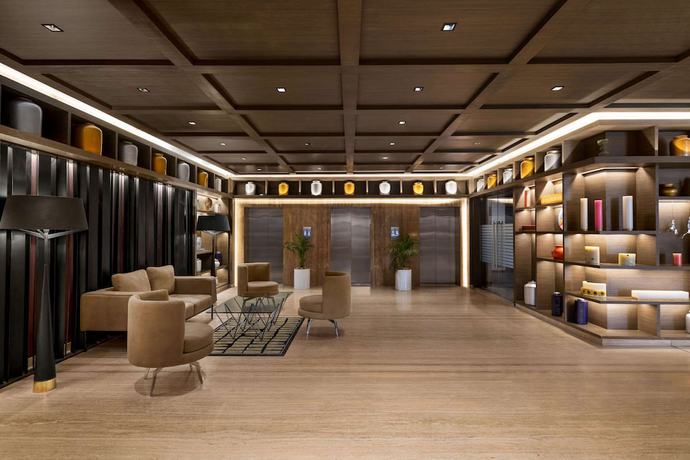 Imagen de los interiores del Hotel Wyndham Ahmedabad Shela. Foto 9