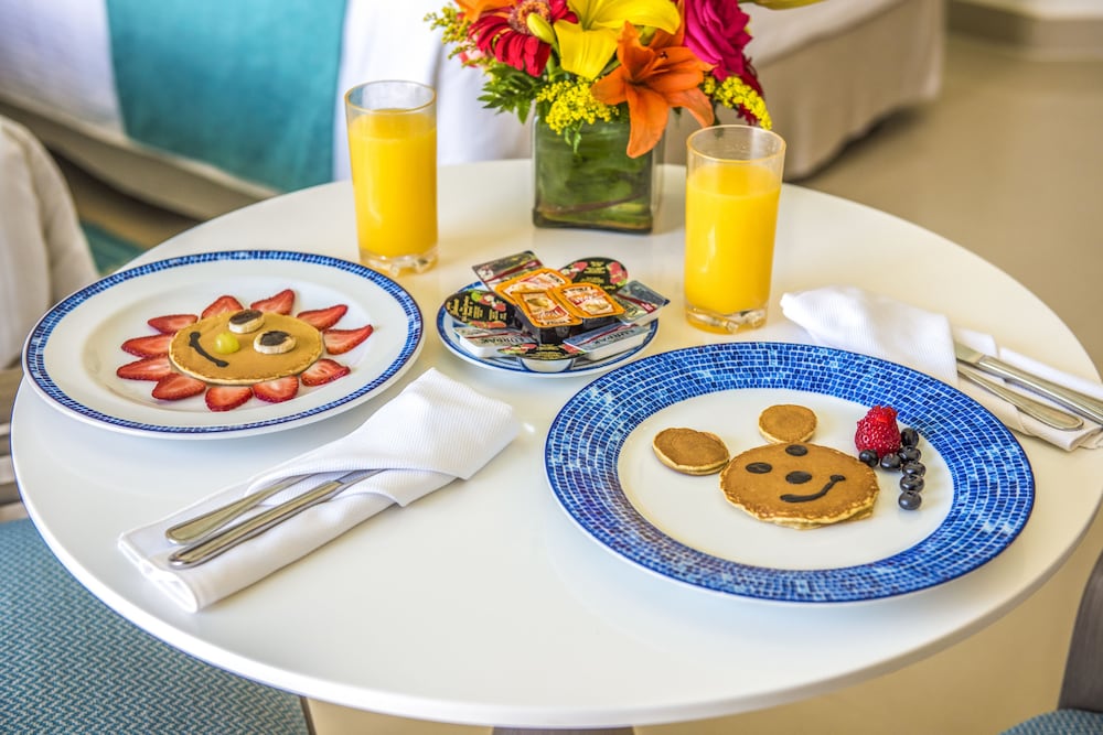 Imagen de la habitación del Hotel Wyndham Alltra Playa Del Carmen Adults Only All Inclusive. Foto 5