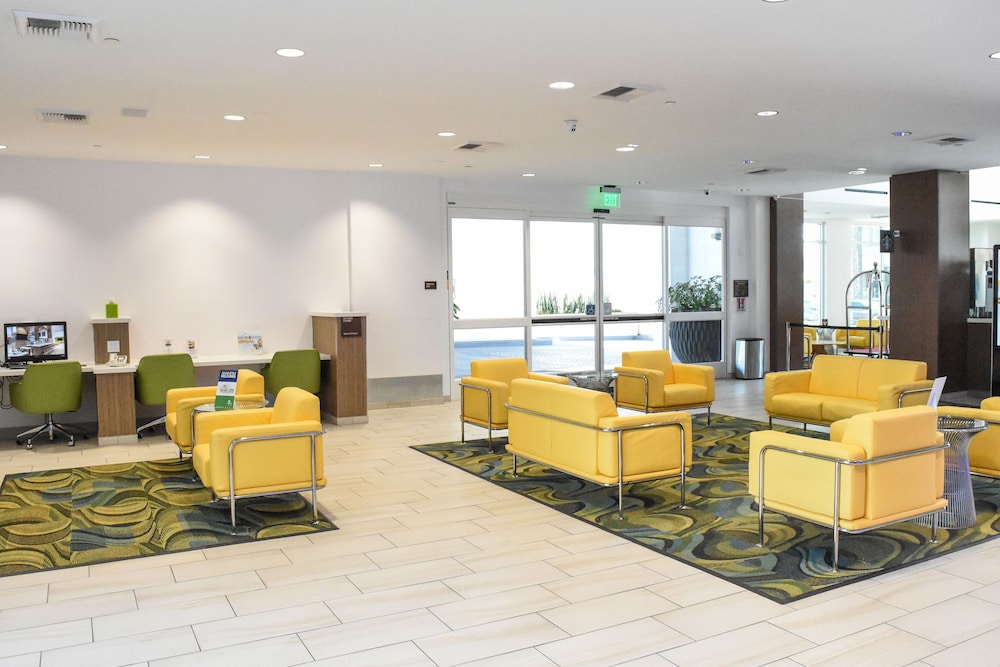 Imagen de los interiores del Hotel Wyndham Anaheim. Foto 14